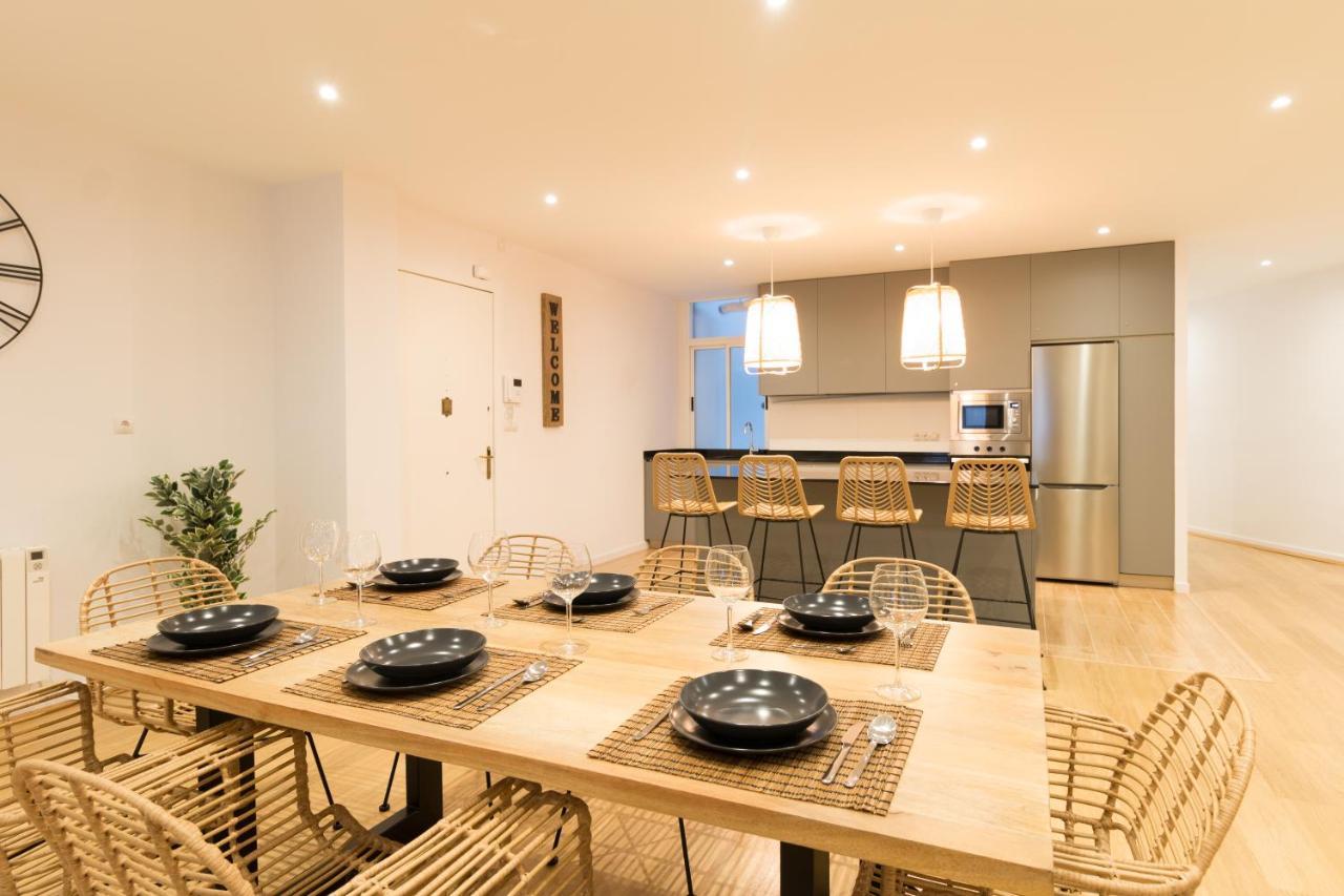 NEW! Guggenheim by Staynn apartments Bilbao Eksteriør bilde