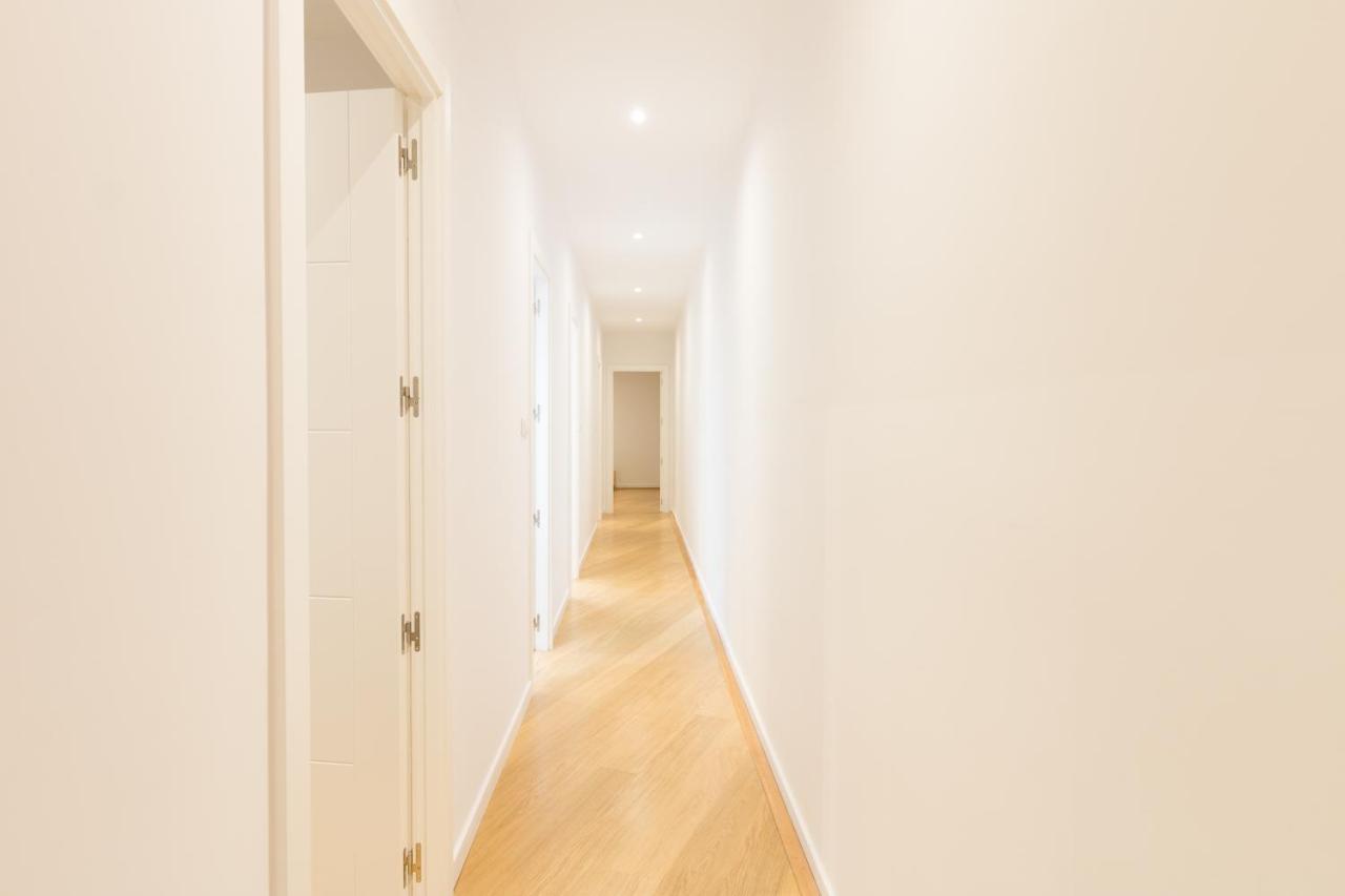 NEW! Guggenheim by Staynn apartments Bilbao Eksteriør bilde